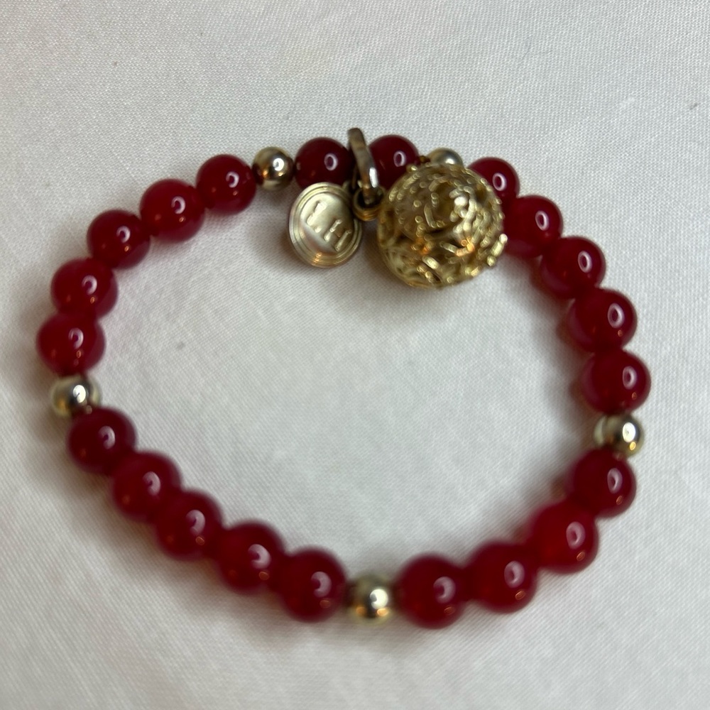 Lisa Hoffman Beauty Fine Fragrance Jewelry  Bracelet Red Beads, Pre-Owned